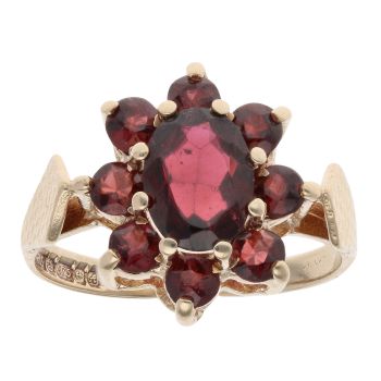 9ct Yellow Gold Garnet Cluster Ring