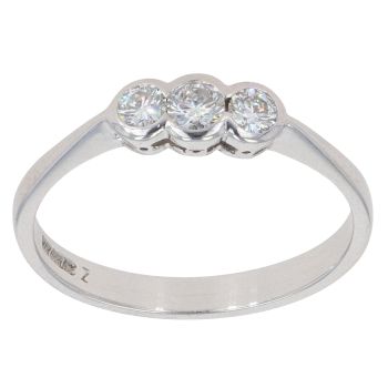18ct White Gold 0.25ct Brilliant Cut Diamond Trilogy Ring