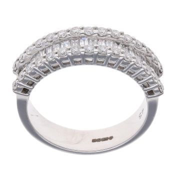 18ct White Gold 1.00ct Baguette and Brilliant Cut Diamond Fancy Ring