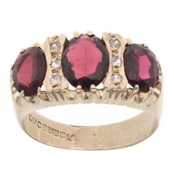 9ct Yellow Gold Cubic Zirconia And Garnet Signet Ring