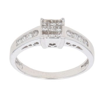 18ct White Gold 0.33ct Princess Cut Diamond Cluster Ring