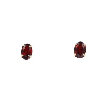 9ct Yellow Gold Garnet Stud Earrings