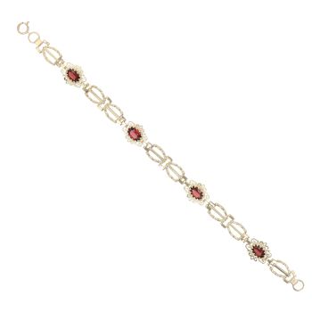 9ct Yellow Gold Garnet Bracelet 7"