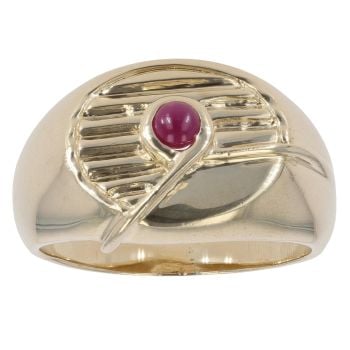 9ct Yellow Gold Linear Patterned Ruby Cabochon Signet Ring