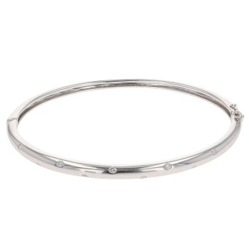 18ct White Gold 0.20ct Brilliant Cut Diamond Bangle