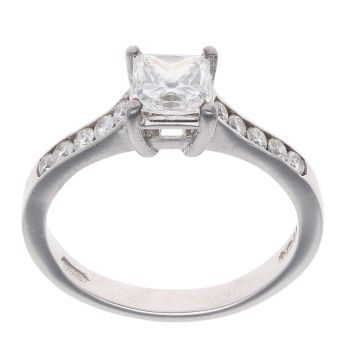 Platinum 0.70ct Princess Cut Diamond Solitaire Ring