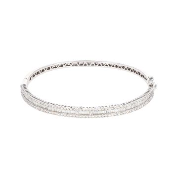 18ct White Gold 2.18ct Baguette and Brilliant Cut Diamond Bangle