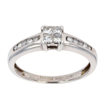 18ct White Gold 0.25ct Diamond Cluster Ring