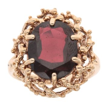 9ct Yellow Gold Single Stone Garnet Ring
