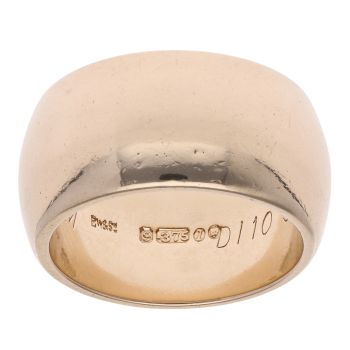 9ct Yellow Gold 9.5mm Wedding Band