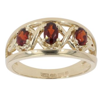 9ct Yellow Gold Three Stone Garnet Fancy Ring