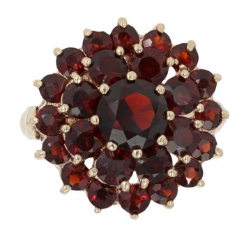 9ct Yellow Gold Garnet Cluster Ring