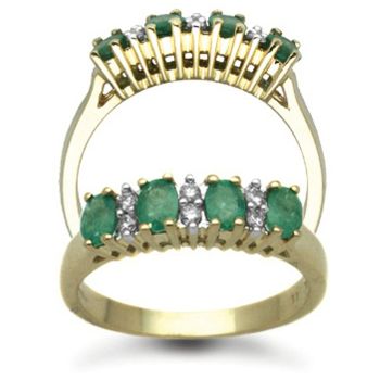 9 Carat Yellow Gold Diamond 0.12pts & Emerald Ring