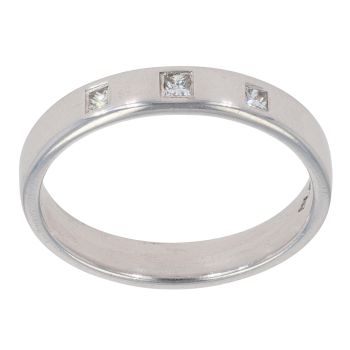 9ct White Gold 0.06ct Diamond Three Stone Ring