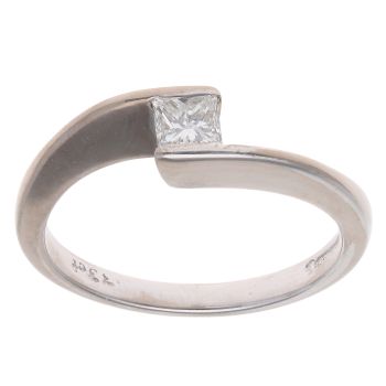 18ct White Gold 0.33ct Princess Cut Diamond Solitaire Ring
