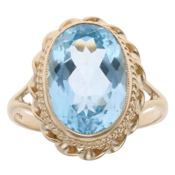 9ct Yellow Gold Blue Topaz Single Stone Ring