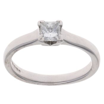 18ct White Gold 0.47ct Princess Cut Diamond Solitaire Ring