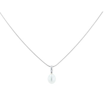 14ct White Gold 0.05ct Diamond and Pearl Solitaire Pendant and Chain 16"
