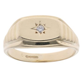 9ct Yellow Gold 0.07ct Diamond Signet Ring