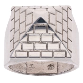 Silver Pyramid Ring By Icesia