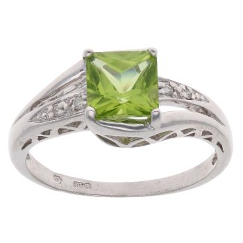 9ct White Gold 0.04ct Diamond And Peridot Ring