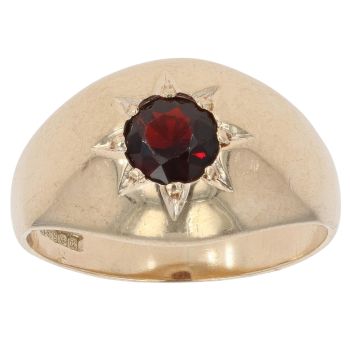 9ct Yellow Gold Garnet Signet Ring