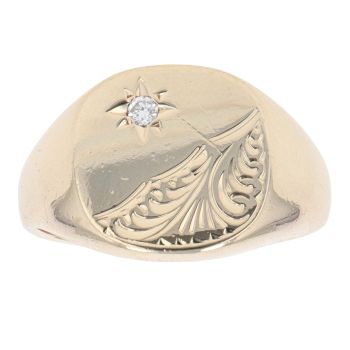 9ct Yellow Gold Patterned 0.05ct Diamond Signet Ring