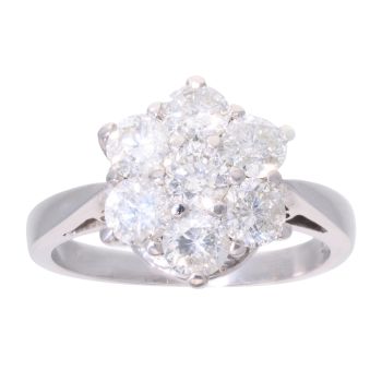 18ct White Gold 2.00ct Diamond Cluster Ring