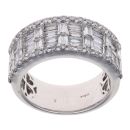 18ct White Gold 2.00ct Brilliant Cut Diamond Fancy Ring