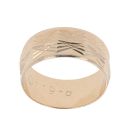 9ct Yellow Gold Patterned 7.5mm Wedding Band