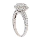 18ct White Gold 1.75ct Brilliant Cut Diamond Cluster Ring