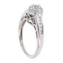 18ct White Gold 0.50ct Diamond Cluster Ring