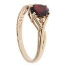 9ct Yellow Gold Garnet Single Stone Ring