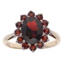 9ct Yellow Gold Garnet Cluster Ring