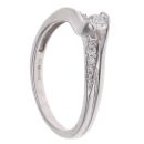 9ct White Gold 0.17ct Diamond Solitaire Twist Ring