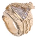 9ct Yellow Gold Patterned Cubic Zirconia Saddle Ring
