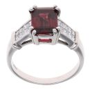 18ct White Gold 0.50ct Diamond and Garnet Ring