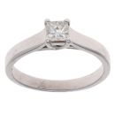18ct White Gold 0.33ct Diamond Solitaire Ring