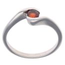 9ct White Gold Garnet Single Stone Ring