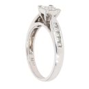 18ct White Gold 0.75ct Diamond Cluster Ring