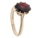 9ct Yellow Gold Garnet Single Stone Ring