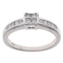 18ct White Gold 0.25ct Diamond Cluster Ring