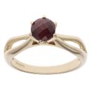 9ct Yellow Gold Garnet Single Stone Ring