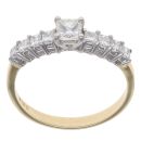 18ct Yellow Gold 0.85ct Princess Cut Diamond Ring