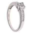 18ct White Gold 0.25ct Diamond Cluster Ring