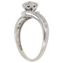 9ct White Gold 0.25ct Twist Cluster Ring