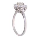 18ct White Gold 2.00ct Daisy Cluster Ring