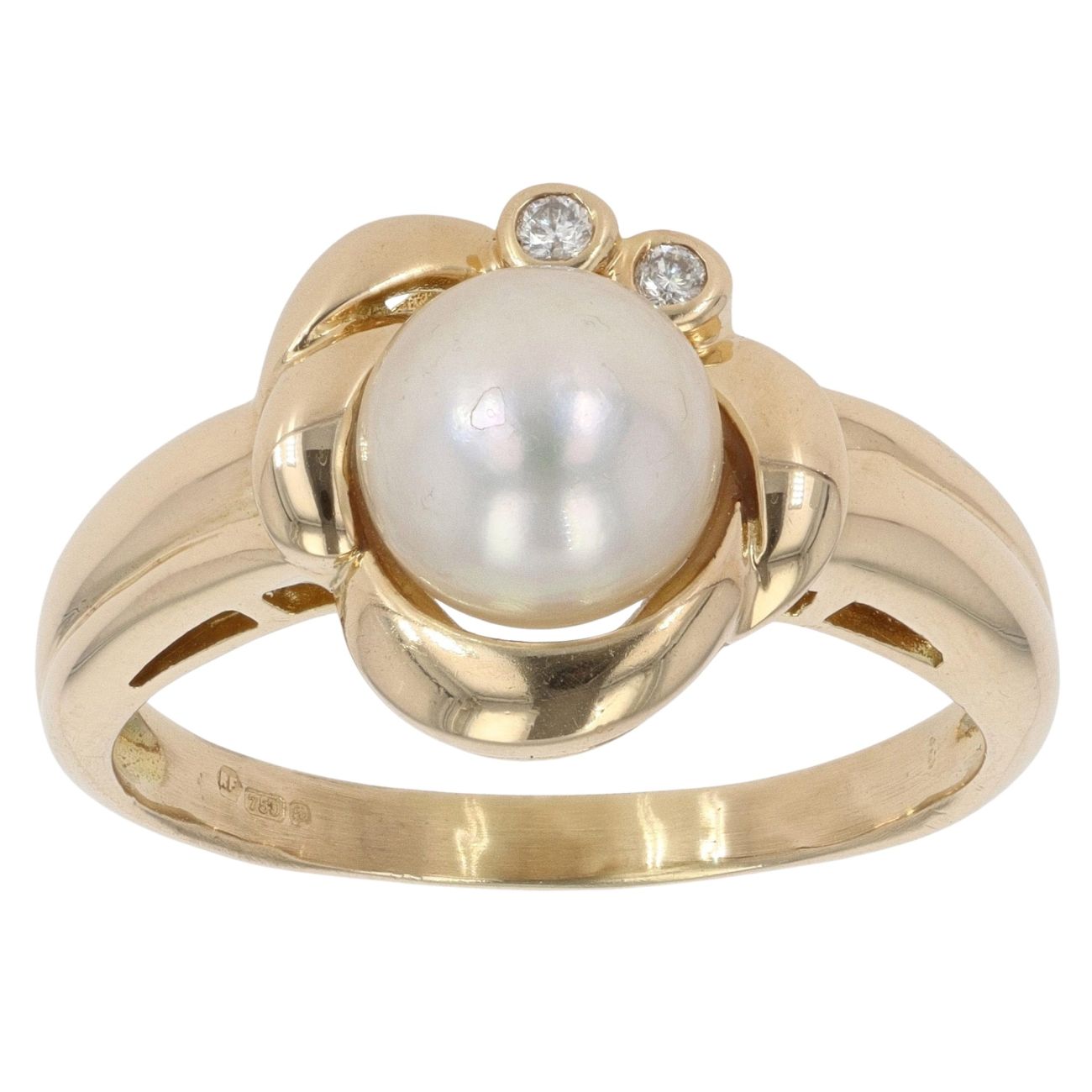 18ct Yellow Gold 0.05ct Diamond and Pearl Ring