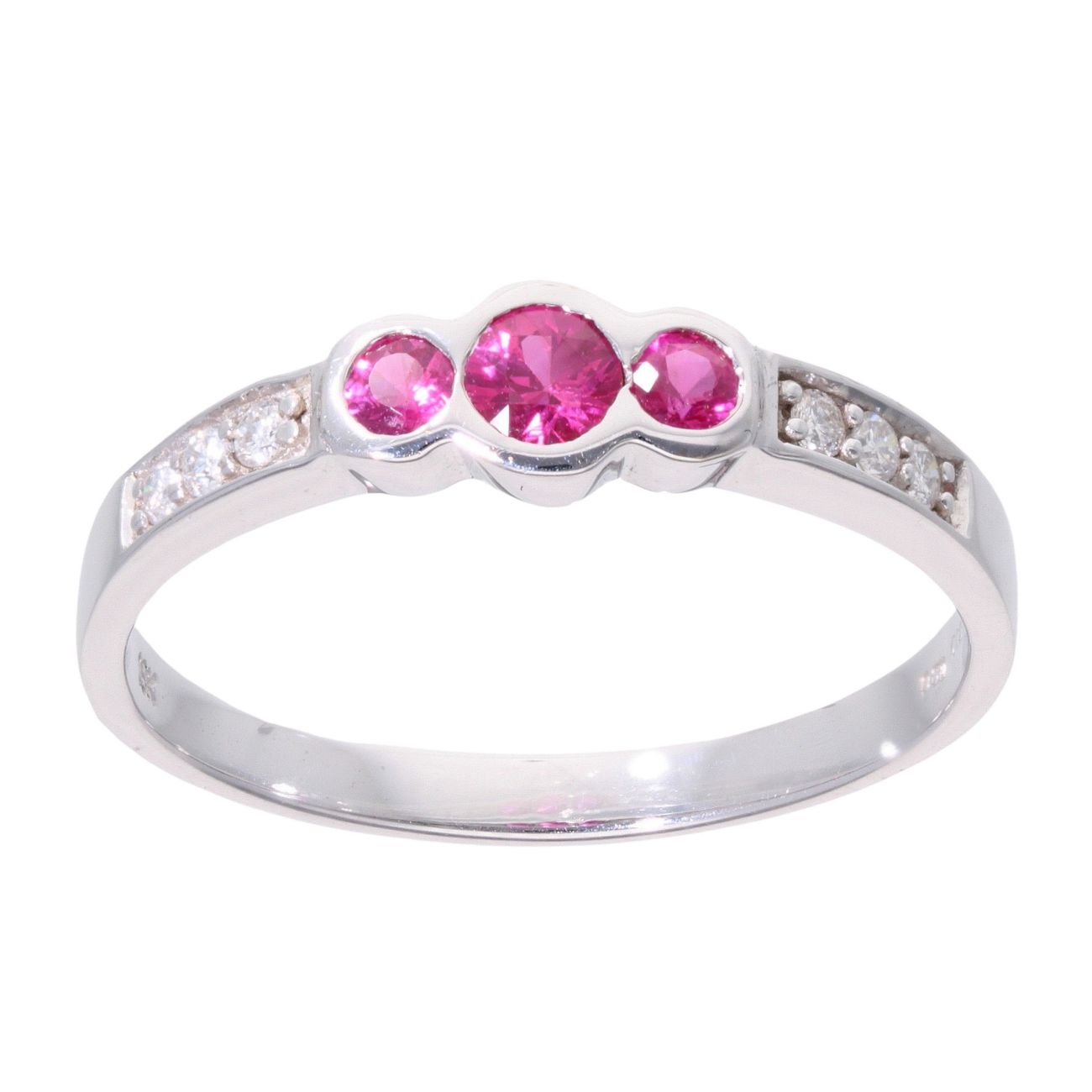 18ct White Gold 0.10ct Diamond And Ruby Ring