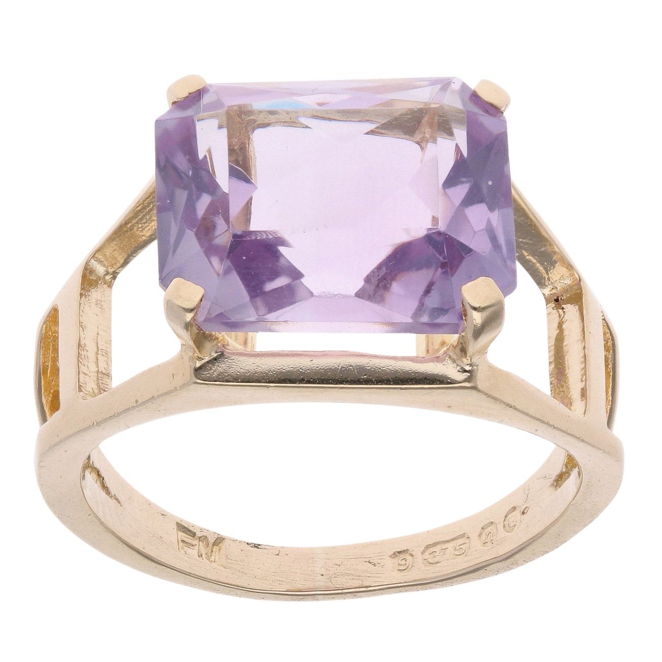 9ct Yellow Gold Single Stone Amethyst Ring